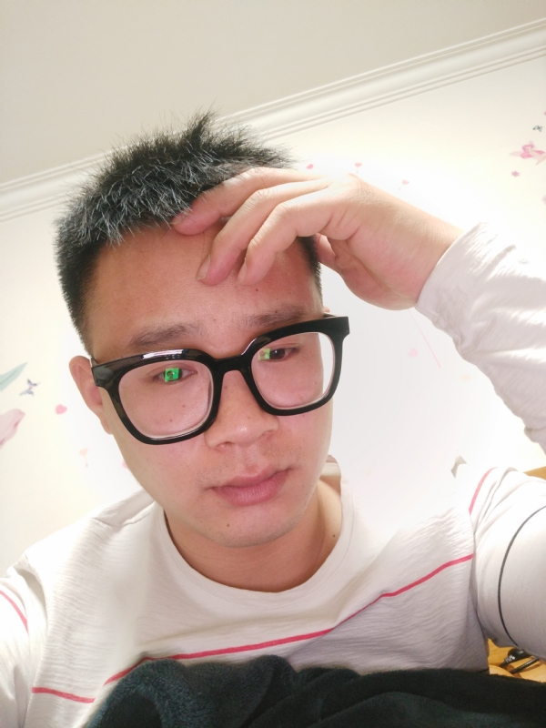 华灯初上的夜晚的第一张照片--芜湖相亲服务中心