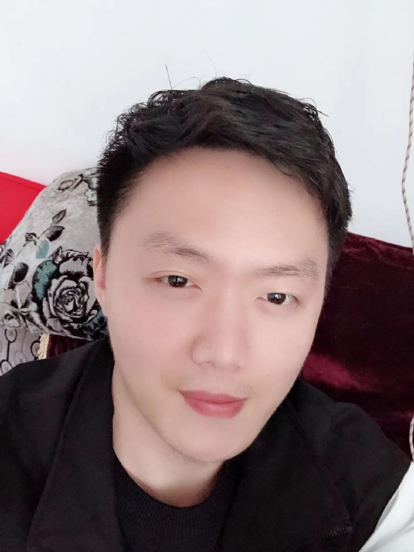 执迷的鲸鱼的第一张照片--芜湖相亲服务中心