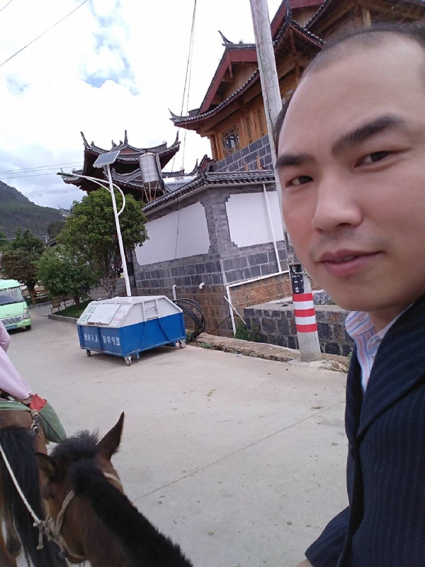 当代军人的第一张照片--芜湖相亲服务中心