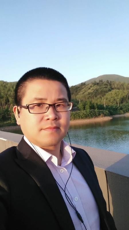 顾律师的第三张照片--芜湖相亲服务中心