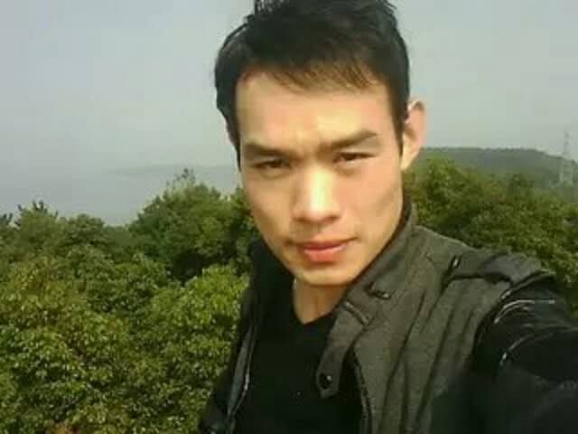 明镜的第一张照片--芜湖相亲服务中心