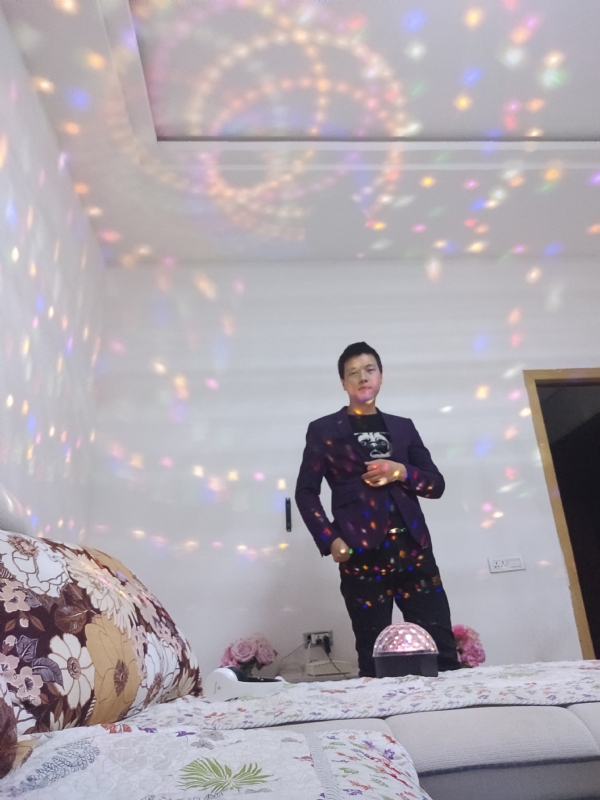 慕凡的第一张照片--芜湖相亲服务中心