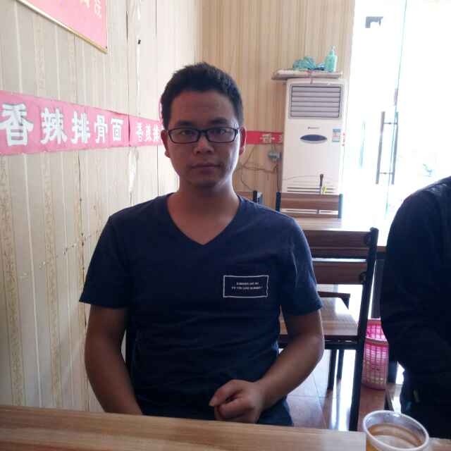 会哭的星星的第一张照片--芜湖相亲服务中心