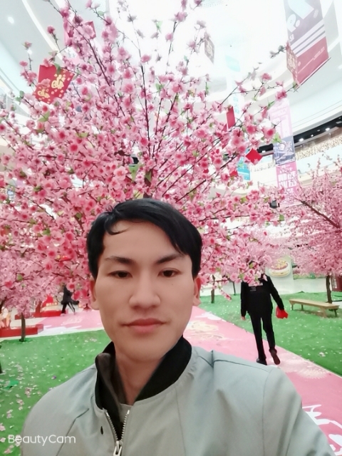 单身一人的第二张照片--芜湖相亲服务中心