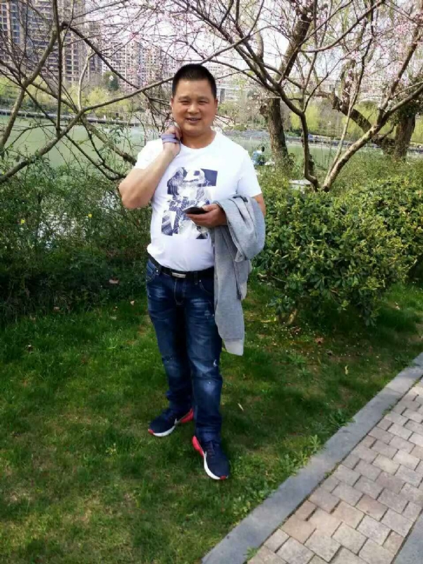 纯爷们的第一张照片--芜湖相亲服务中心