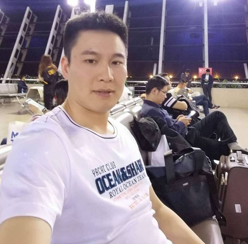 阳光灿烂的第一张照片--芜湖相亲服务中心