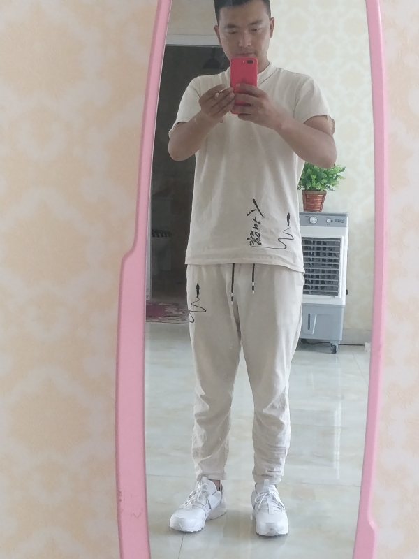 一天一根烟的第二张照片--芜湖相亲服务中心