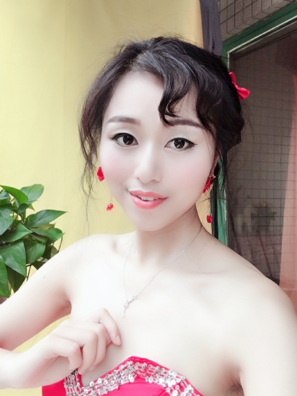 薇薇的第二张照片--芜湖相亲服务中心
