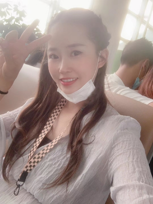 宁乙的第二张照片--芜湖相亲服务中心