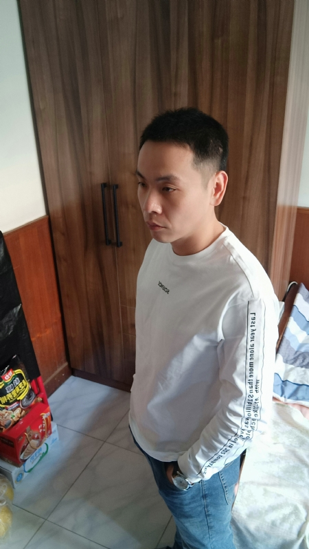 没有蜡笔的小航的第一张照片--芜湖相亲服务中心