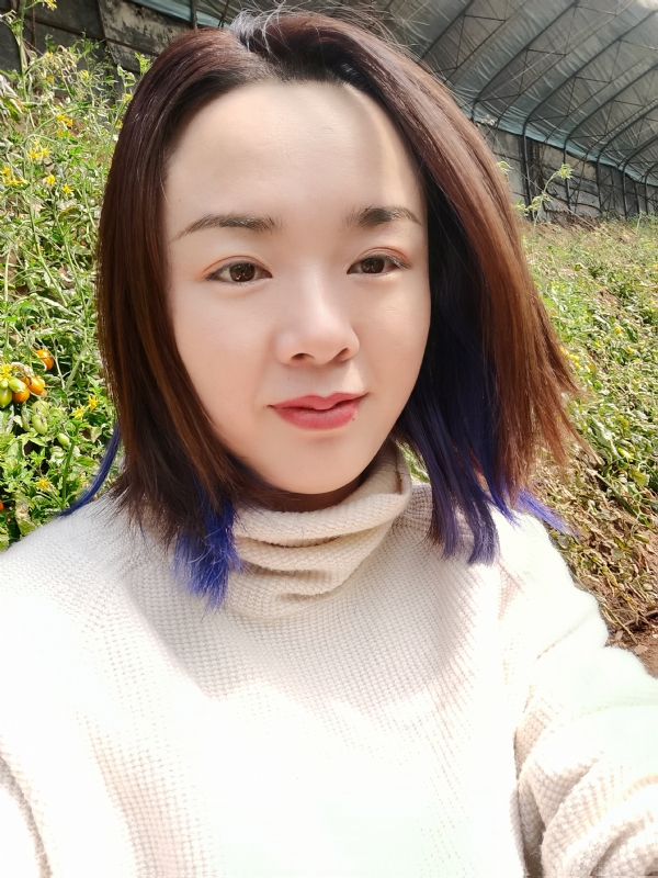 欣欣向荣的第一张照片--芜湖相亲服务中心