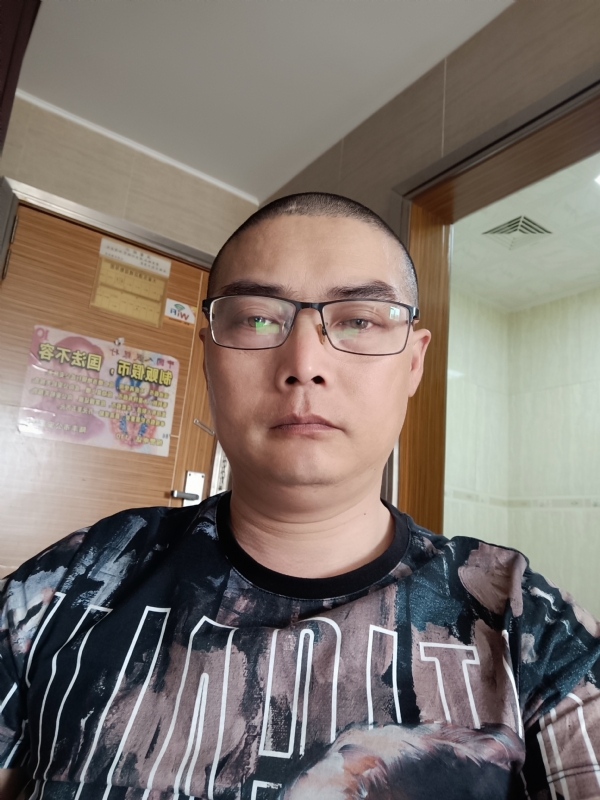 心梦无痕的第一张照片--芜湖相亲服务中心