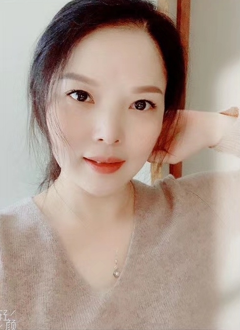 百荷的第一张照片--芜湖相亲服务中心