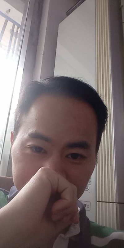 90年大叔的第一张照片--芜湖相亲服务中心