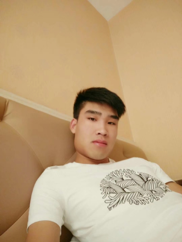 谁不曾孤单上路的第二张照片--芜湖相亲服务中心