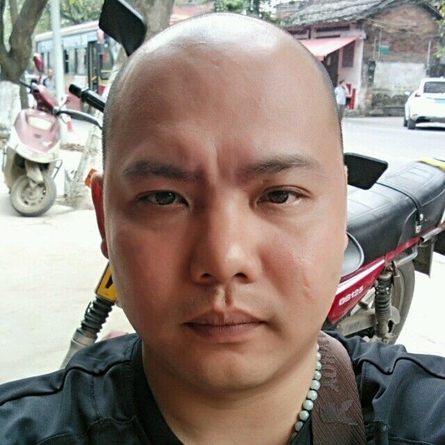 开心就好的第一张照片--芜湖相亲服务中心