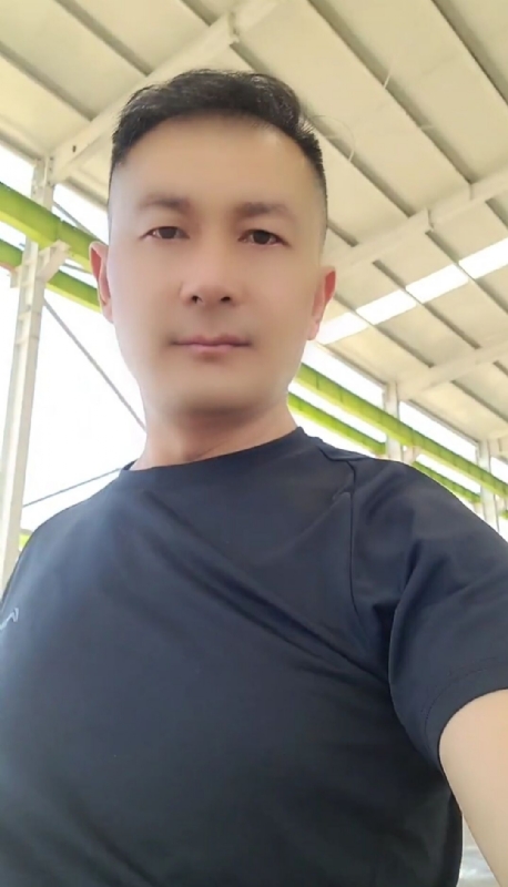 ZHANGHAO的第一张照片--芜湖相亲服务中心