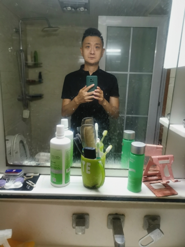 龙少的第一张照片--芜湖相亲服务中心
