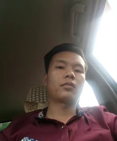 单亲爸爸的第一张照片--芜湖相亲服务中心