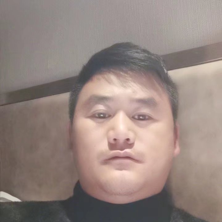 奔跑的第一张照片--芜湖相亲服务中心