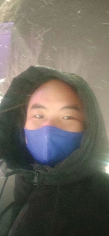 海子的第一张照片--芜湖相亲服务中心