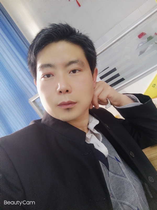 铜豌豆的第一张照片--芜湖相亲服务中心