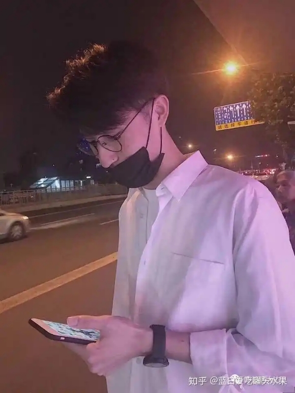 情圣的第一张照片--芜湖相亲服务中心