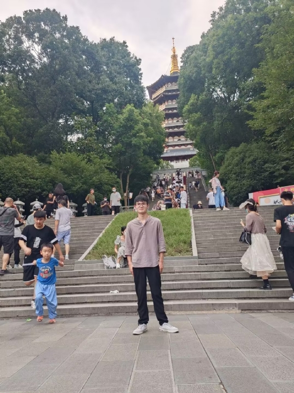 阳光男孩的第二张照片--芜湖相亲服务中心