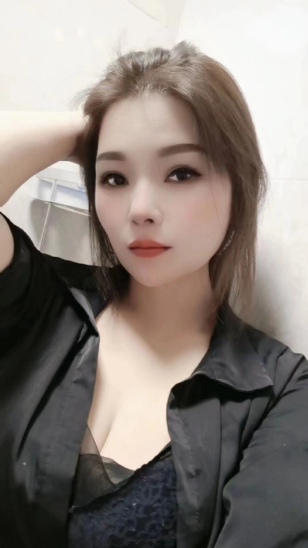 爱笑的女孩的第一张照片--芜湖相亲服务中心