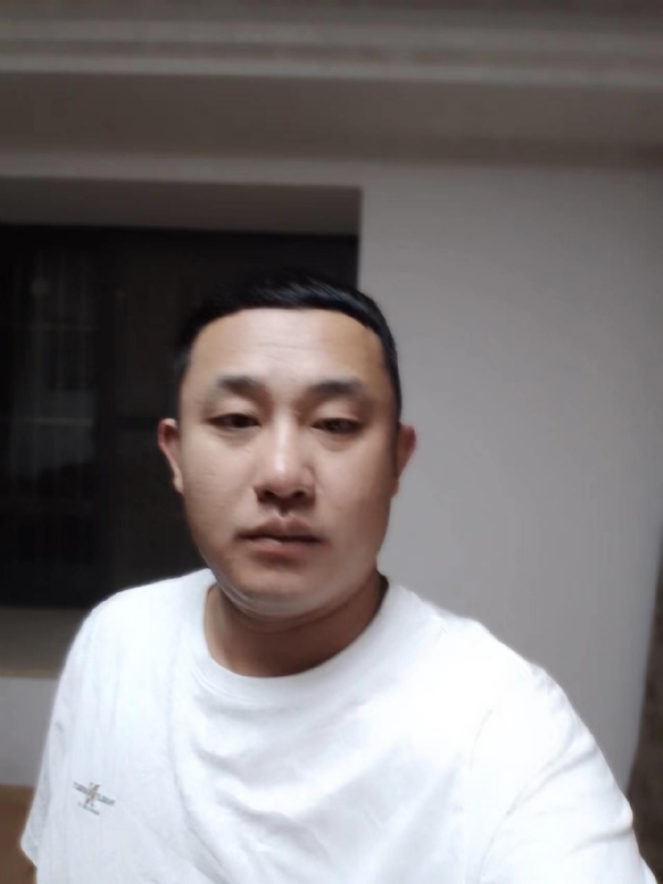 魔尊的第一张照片--芜湖相亲服务中心
