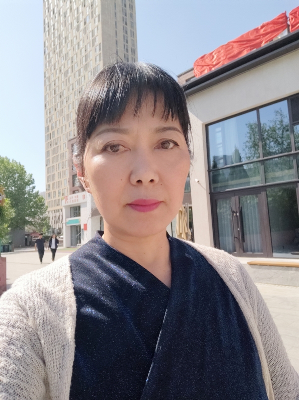 天山雪莲的第一张照片--芜湖相亲服务中心