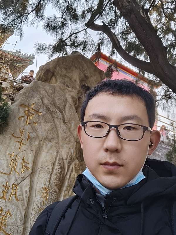 小徐要努力的第一张照片--芜湖相亲服务中心